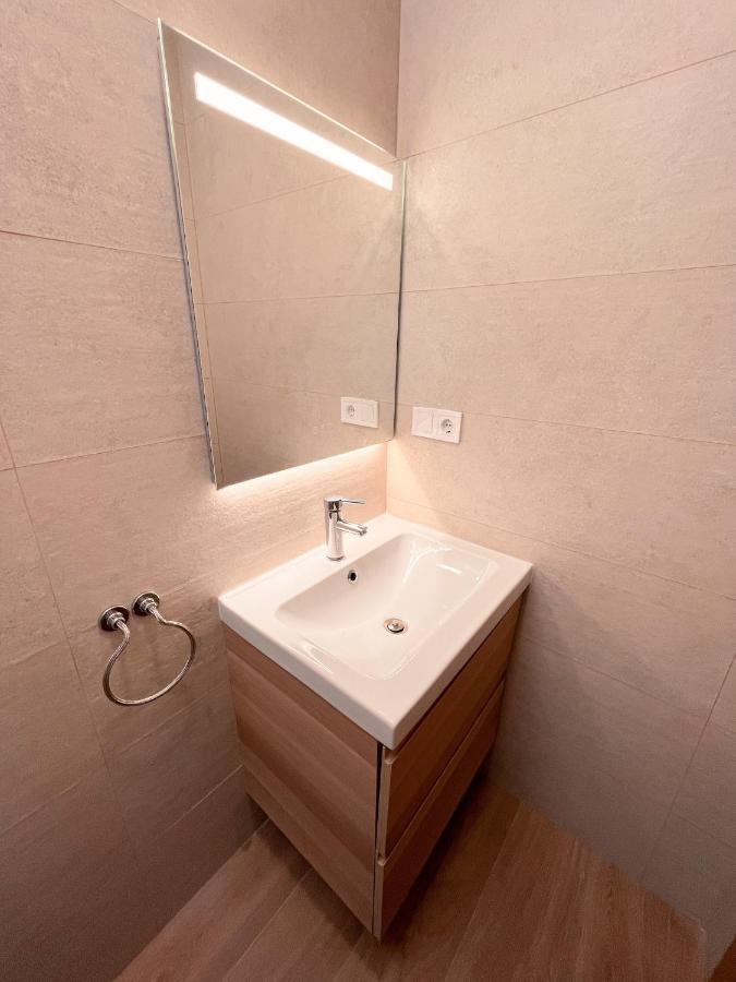 דירות Habitacion En Vivienda Centrica בילבאו מראה חיצוני תמונה